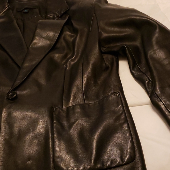 Butter soft leather blazer - Picture 6 of 8